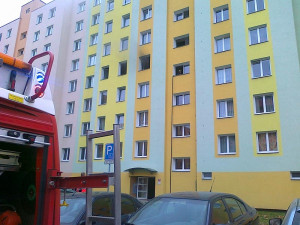 Požár kuchyně v panelovém bytě na sídlišti Máj