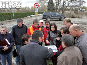 Středeční setkání zástupců magistrátu, krajského úřadu a svatební firmy v Mladém