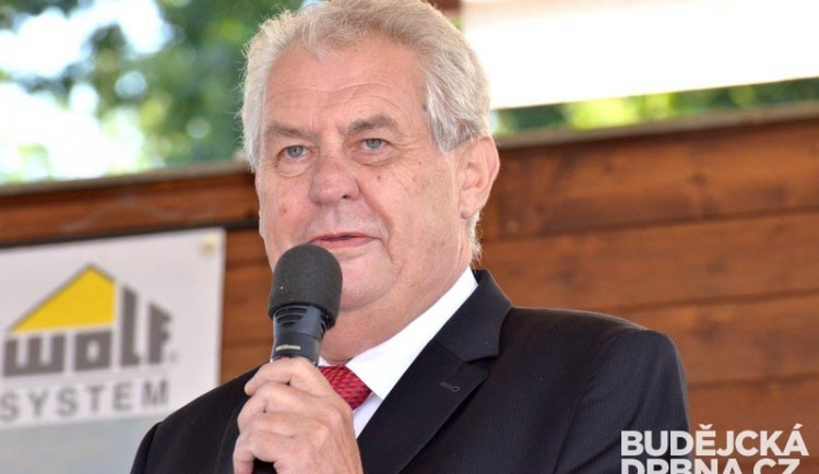 Prezident Zeman zrušil návštěvu Jihočeského kraje