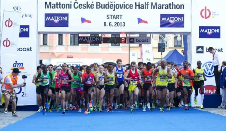 Start Mattoni 1/2Maratonu České Budějovice