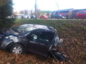 Toyota Yaris po havárii Na Dlouhé louce