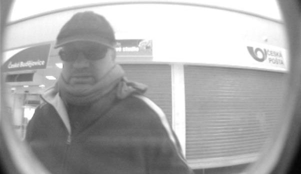 Znáte tohoto muže?