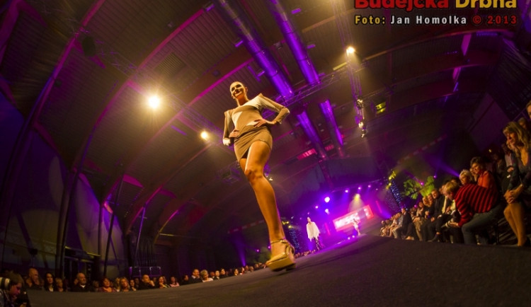 Jarní Benefiční módní show pro Nadaci Terezy Maxové dětem