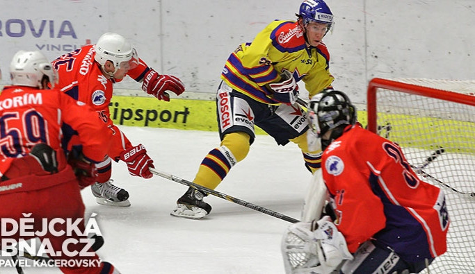 Jedinou branku Motoru dal Jiří Ferebauer
