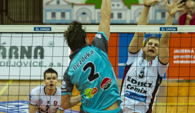 VK Jihostroj České Budějovice - Euro Sitex Příbram 3:1