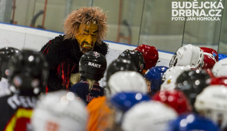 Mikulášská nadílka v Hokejovém Centru Pouzar