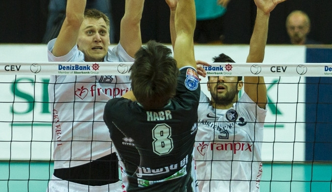 Jihostroj podlehl Paříži na domácí palubovce 1:3