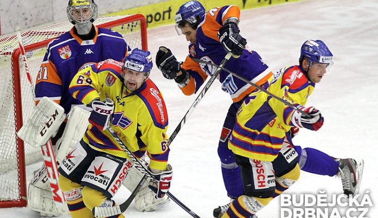 David Kuchejda se Zdeňkem Ondřejem před litoměřickým gólmanem Sedláčkem