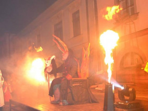 Pekelná tradice v Nových Hradech