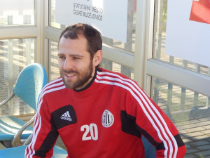 Bývalý hráč pražské Sparty se zkušenostmi z Itálie Ondřej Herzán je v Dynamu na zkoušce