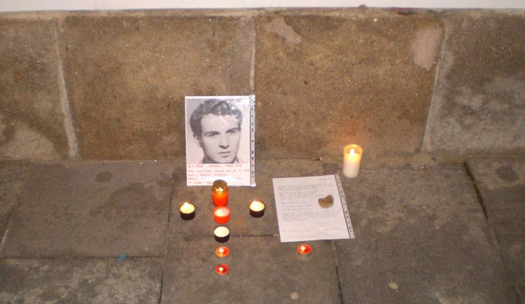 Pietní místo u budějcké radnice