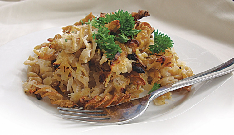 Zapečené těstoviny se zelím