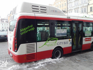 Elektrický autobus Siemens-Rampini na testovací jízdě v Budějcích