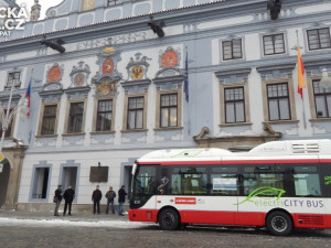 Elektrický autobus Siemens-Rampini na testovací jízdě v Budějcích
