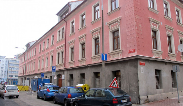 Vyšší odborná škola, Střední průmyslová škola automobilní a technická v Českých Budějovicích