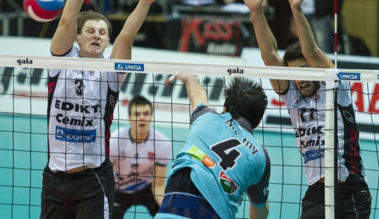 Největší problémy dělal volejbalistům Jihostroje jejich bývalý spoluhráč Jakub Novotný