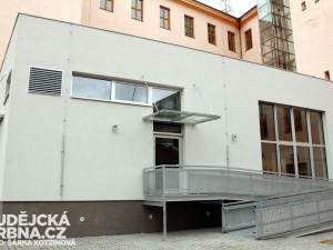 Nová jídelna Základní školy J. Š. Baara v Českých Budějovicích