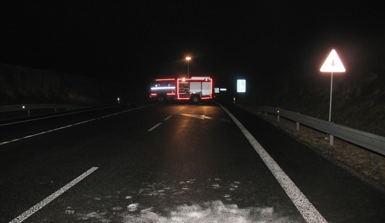 Místo tragické dopravní nehody mezi Strážným a Hliništěm