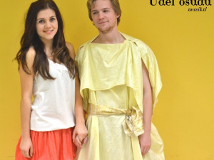 Natálie Kubová & Martin Pupik - role Violy Botičkové & Žlučoblije