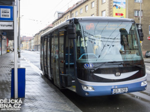 Budějcké linky MHD bude celý týden brázdit elektrobus