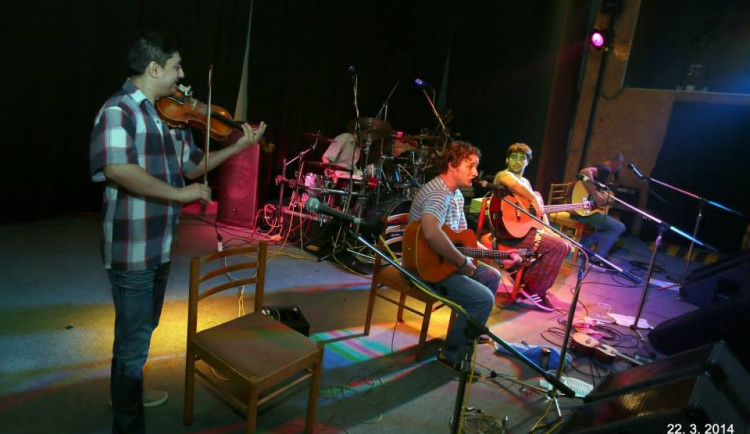 Unplugged koncert kapely Wohnout v Písku