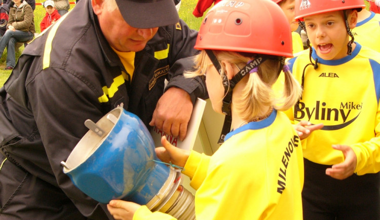 Hodně akcí Oranžového roku se týká dobrovolných hasičů, kteří pamatují i na nejmladší generaci.