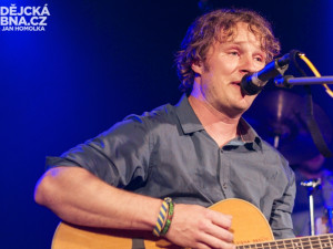 Akustický koncert kapely Wohnout v Café klubu Slavie