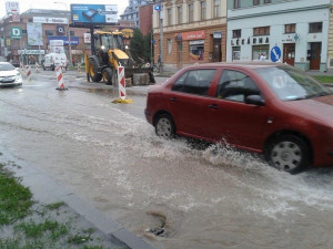Dodávka pitné vody po havárii byla téměř všude obnovena