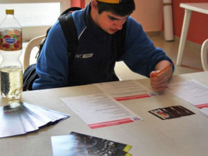 Ke zkoušce byly testy pro chodce, řidiče a motorkáře