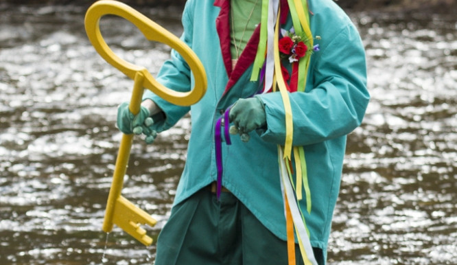 Odemykání Vltavy 2014 v Českém Krumlově