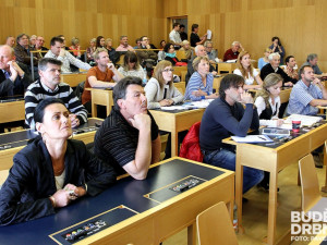 Nespokojení občané přišli na magistrát vyjádřit svůj nesouhlas s Hlinským přivaděčem