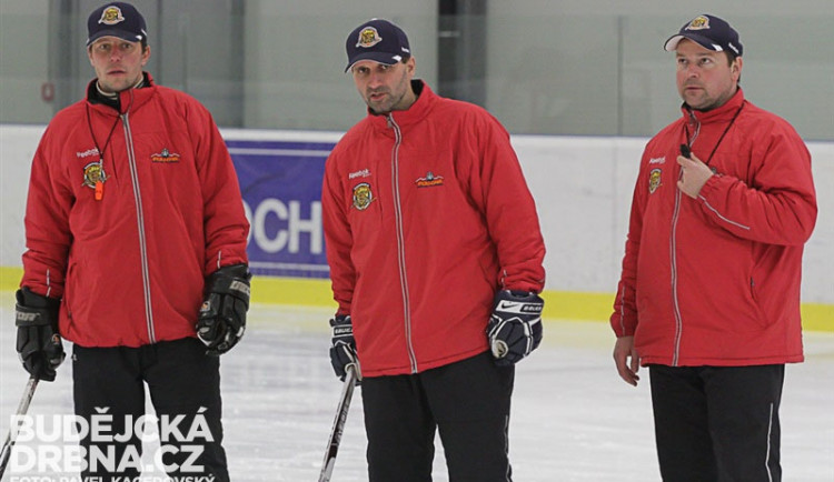 Tým trenérů Roman Fousek, Luboš Rob a Filip Hejda (zprava)