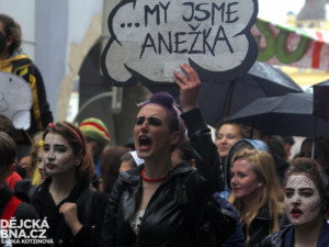 Majálesový průvod