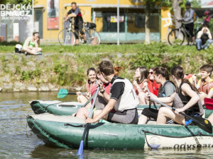 Raftové primátorky na řece Malši