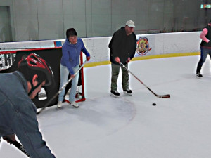 V akci na ledě klienti i zaměstnanci pospolu