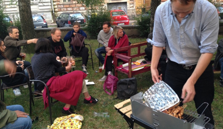 Veřejný gril ve městě