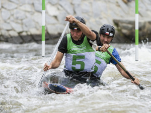 Český pohár ve vodním slalomu na kanále Lídy Polesné v Českém Vrbném