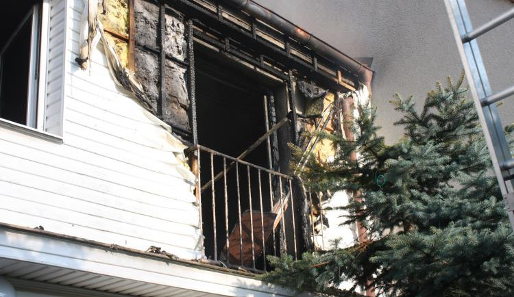 Požár domu v Boletické ulici