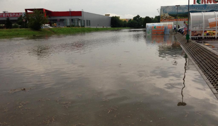 Naposledy se Dobrovodský potok rozlil tento týden v pondělí