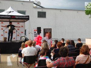 Václav Koubek měl štěstí, že byl pod střechou