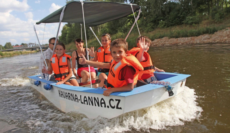 Půjčovna lodí InfoPointVltava.cz