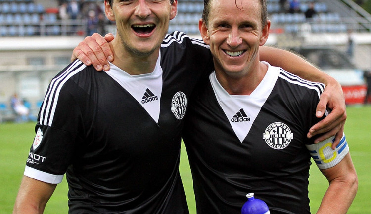 Oba střelci utkání s Mladou Boleslaví - Jaroslav Machovec a Petr Benát (zleva)