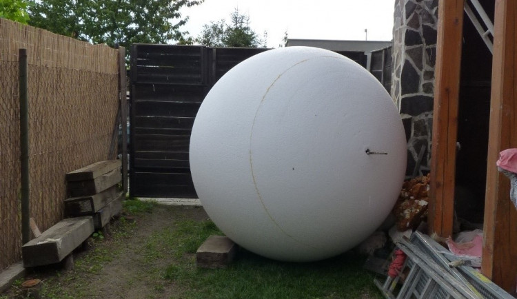 Koule určená pro výtvarný workshop