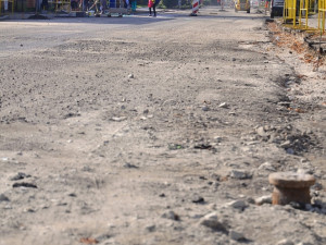 Oprava asfaltového povrchu v ulici Oskara Nedbala