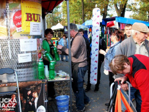 K mání je ještě poslední letošní burčák