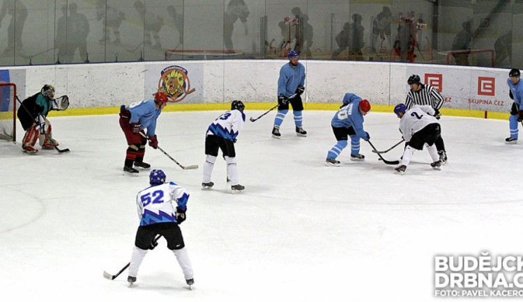 Zápas Rybníkářské hokejové ligy mezi HC Trendy České Budějovice a HC Turbo Turtles