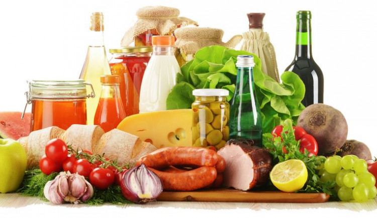 Tehdy a dnes – srovnání kupní síly platů v roce 1989 a 2013