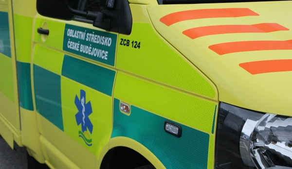 Mladíka, který na maturáku otrávil pití, už policisté dopadli