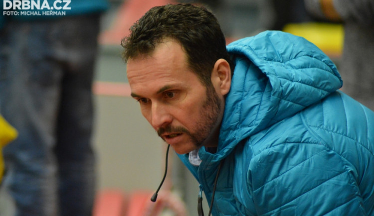 Trenér juniorky Motoru Jan Trummer