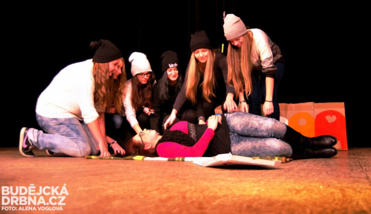 Studenty pobavila novodobá Sněhurka